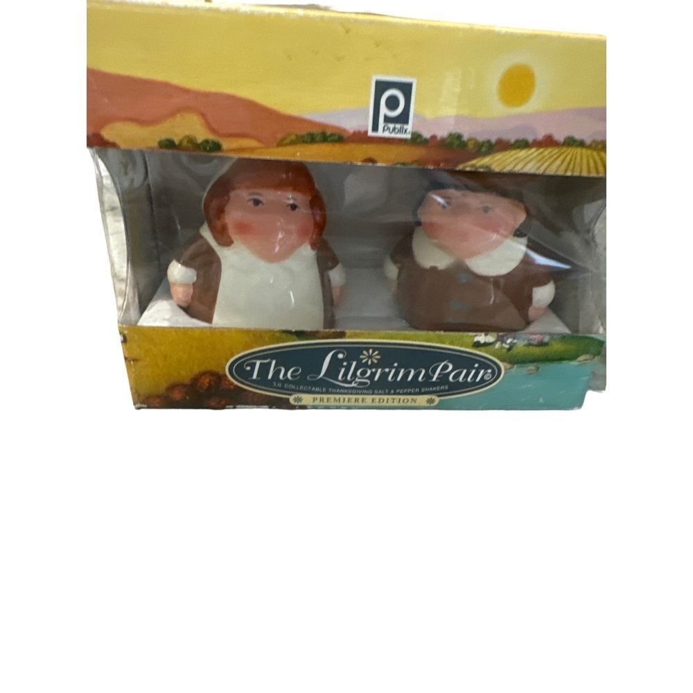 Publix The Lilgrim Pair Pilgrim Salt and Pepper Shakers